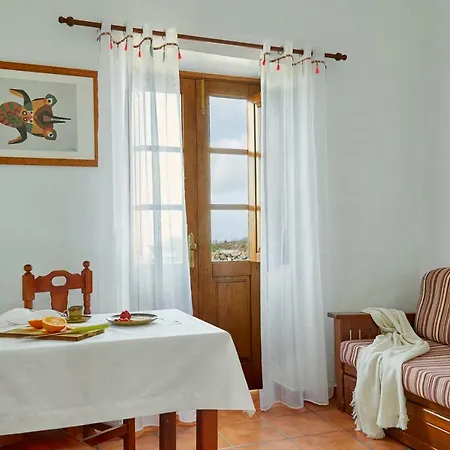 Nueva Apartment